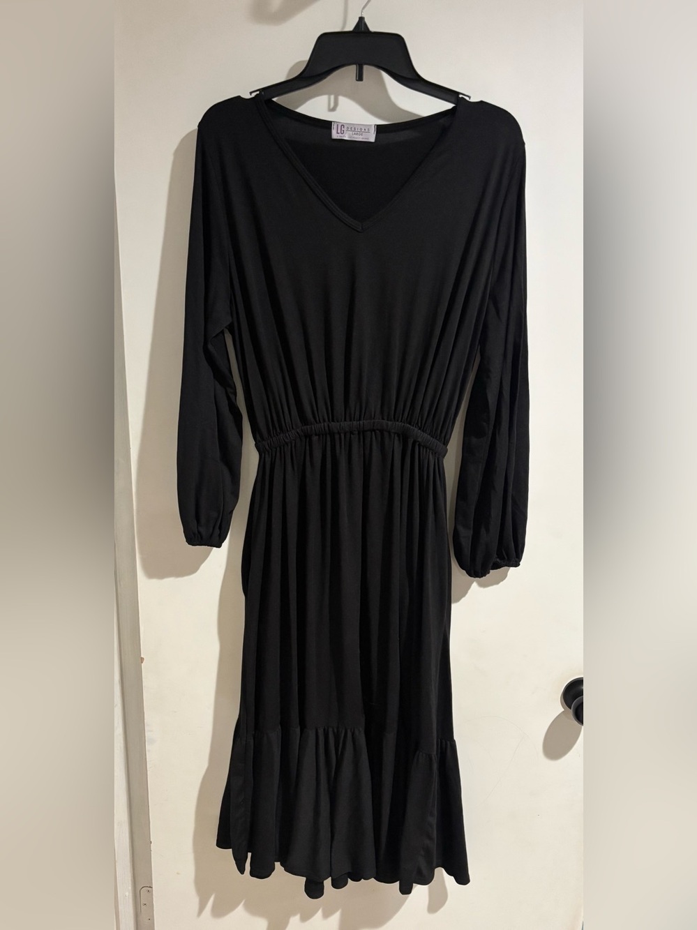 LG Designs Black V-Neck Long Sleeve Gathered Waist Dress